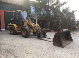 Зображення для оголошення Фронтальный погрузчик CAT 908
