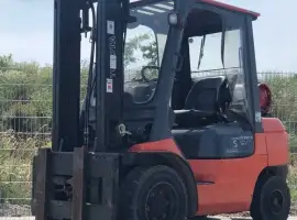 Зображення для оголошення Вилочный погрузчик Toyota 7FGF35