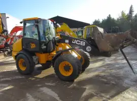Зображення для оголошення Фронтальный погрузчик JCB 409 2013 года