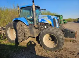 Зображення для оголошення Трактор New Holland T8050