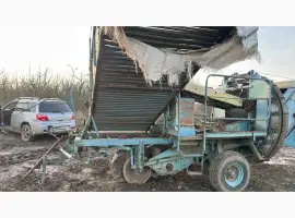 Зображення для оголошення Продам картопляний комбайн