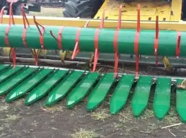 Продам приставку соняшникову/жатку соняшникову