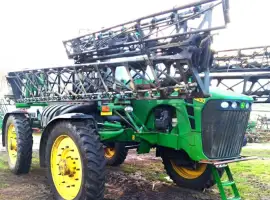 Обприскувач самохідний John Deere 4930