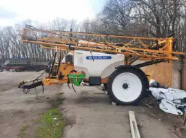 Оприскувач причіпний Богуслав Титан 3200/24