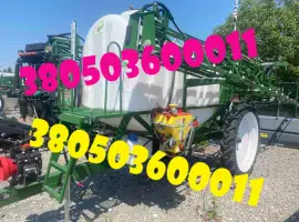 Причіпний обприскувач Spray Expert 3000-24