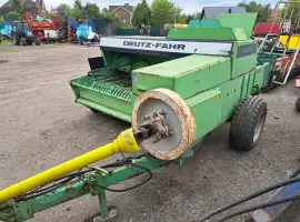 Зображення для оголошення Тюковий прес-підбирач Deutz-Fahr HD 490