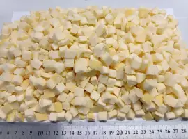 Зображення для оголошення Яблуко заморожене оптом (кубик 10х10 мм)