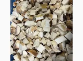 Зображення для оголошення Продаж.Білі гриби морожені ( кубик 1.5×1.5 )