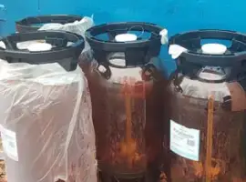 Продам пластикові кеги та каністри
