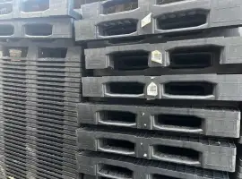 Пластикові піддони, палета Cabka Eco E7 120х80