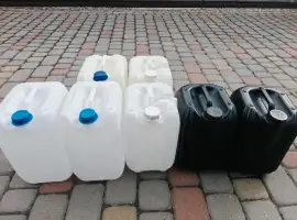 Каністри пластикові 10л