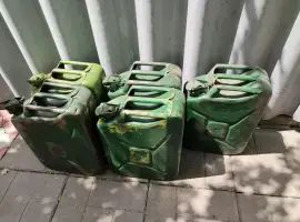Каністра металева 20л