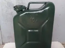 Каністра металева на 10л та 37л