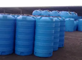 Бочки для води пластикові, баки, резервуари