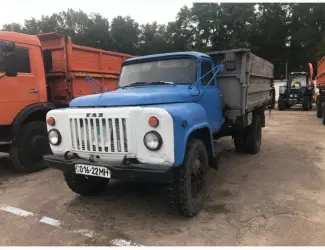 Грузовик-самосвал САЗ 3507