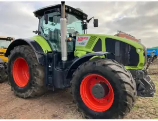 Трактор Claas AXION 920 CMATIC