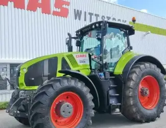 Трактор Claas Axion 950