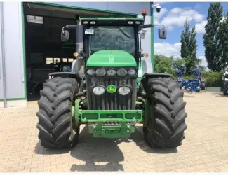 Трактор John Deere 8345R