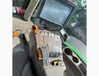 Трактор John Deere 8370R