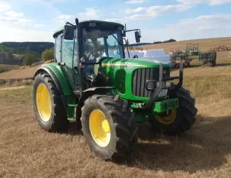 Трактор John Deere 6220 SE
