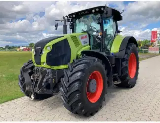 Трактор Claas Axion 850 Cmatic