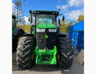Трактор колісний John Deere 7230R