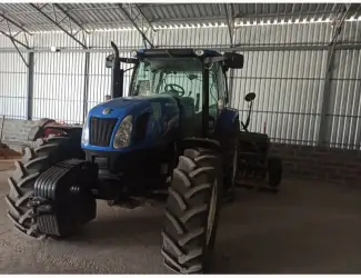 Трактор колісний New Holland T6050