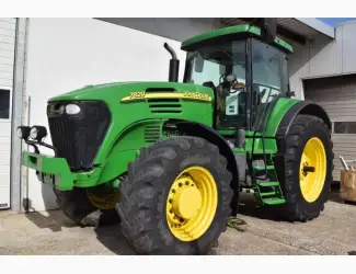 Трактор колісний John Deere 7820