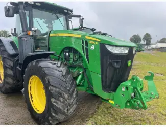 Зображення для оголошення Трактор John Deere 8335R (2011) - PowerShift
