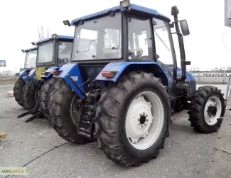 Зображення для оголошення Трактор колесный NEW HOLLAND TL-5060