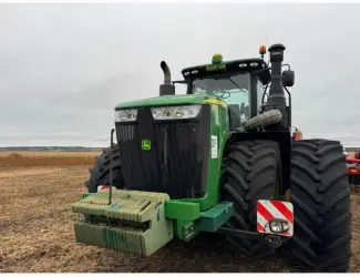 Трактор John Deere 9520R