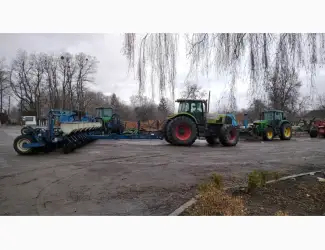 Зображення для оголошення Трактор Claas Atles 946