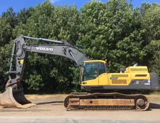 Гусеничный экскаватор Volvo EC480DL