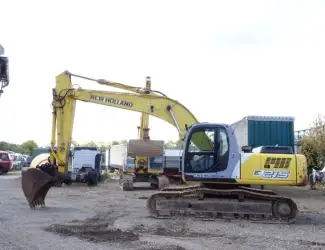Гусеничный экскаватор New Holland E215 Klima/9.262h