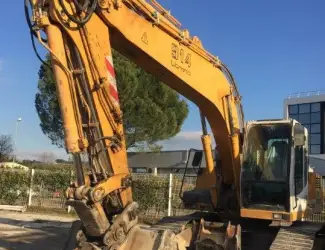 Гусеничный экскаватор Liebherr R914HDSL