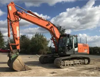 Гусеничный Экскаватор Hitachi ZX210LC-3 2012 г.в