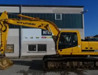 Гусеничный экскаватор Hyundai R210LC-7
