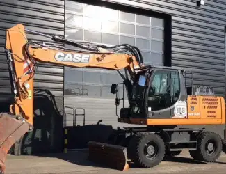 Колесный экскаватор CASE WX 168