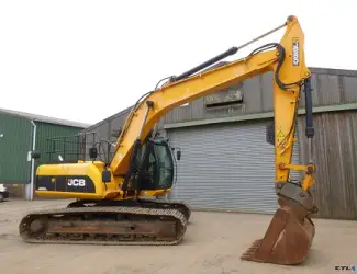 Гусеничный экскаватор JCB JS220 LC. Английская комплектация