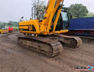 Гусеничный экскаватор JCB JS220LC 2007 г