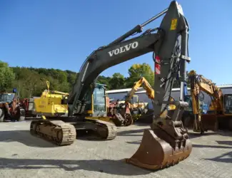 Гусеничный экскаватор Volvo EC290BNLC