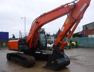 Гусеничный экскаватор Hitachi Zaxis 210LC-5B