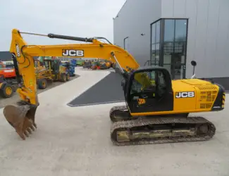 Гусеничный экскаватор JCB JS 200 SC