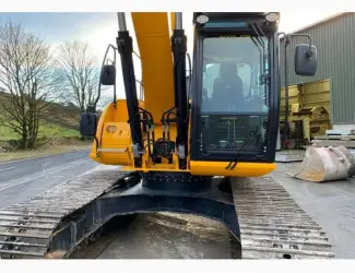 Гусеничный экскаватор JCB JS 220. Первый владелец