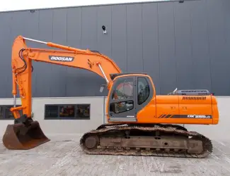 Гусеничный экскаватор Doosan DX 255 LC в Украине