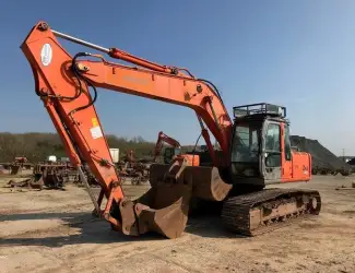 Гусеничный экскаватор Hitachi ZX180