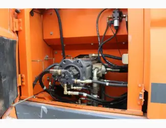 Гусеничный экскаватор Doosan DX225 LC