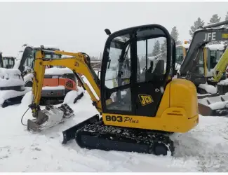 Мини-экскаватор JCB 803 Plus. Мини-экскаватор JCB