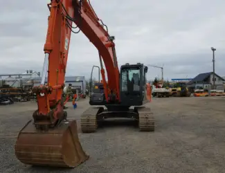 Спецтехника. Гусеничный экскаватор Hitachi Zaxis 210 LC-3