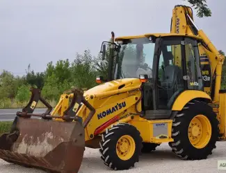 Зображення для оголошення Экскаватор-погрузчик Komatsu WB93R-5 2007 года